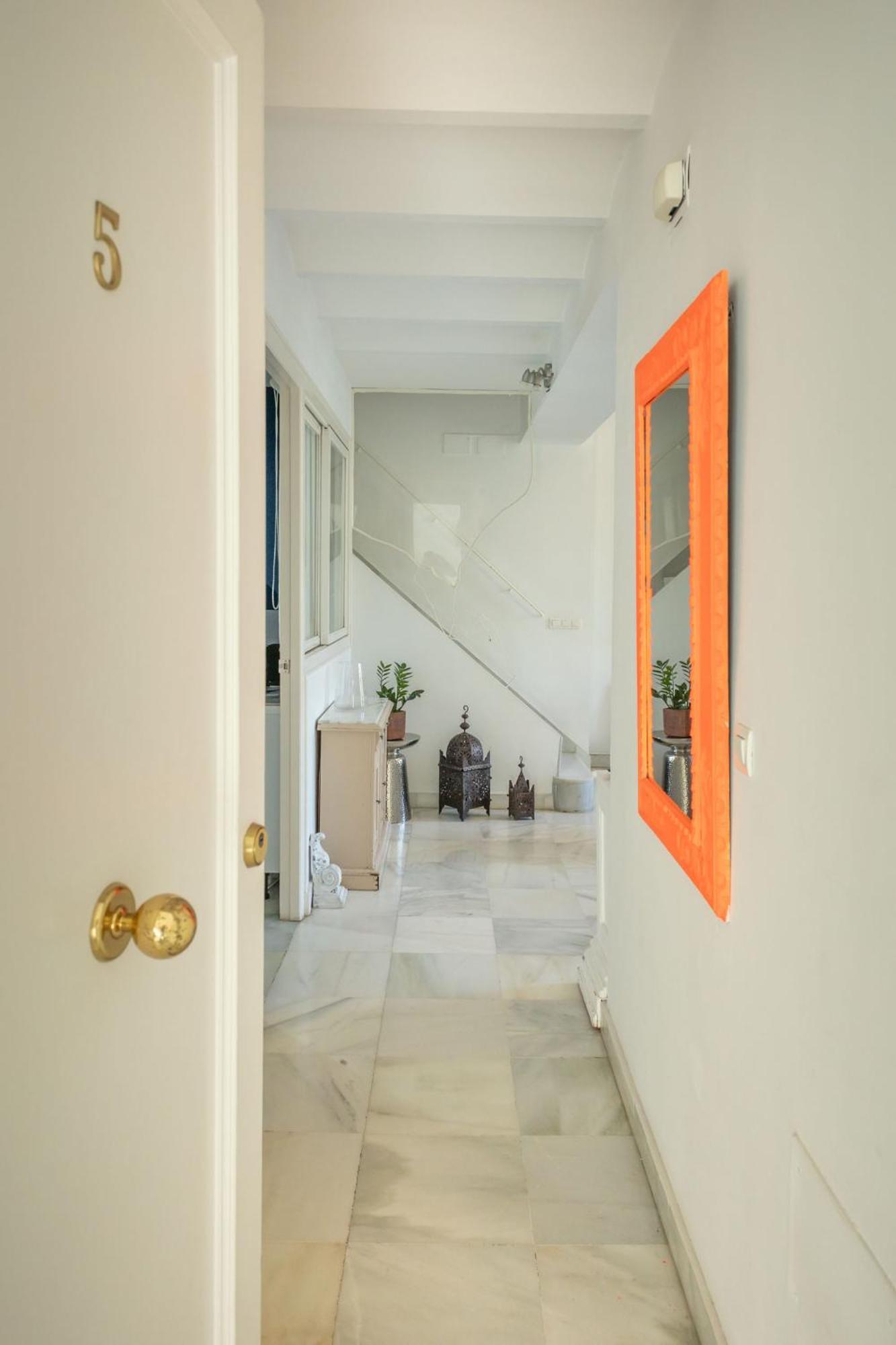 Charming 2 Bedroom Boutique Triplex Apartment With Private Terrace At Seville City Center By Ocityzen Esterno foto