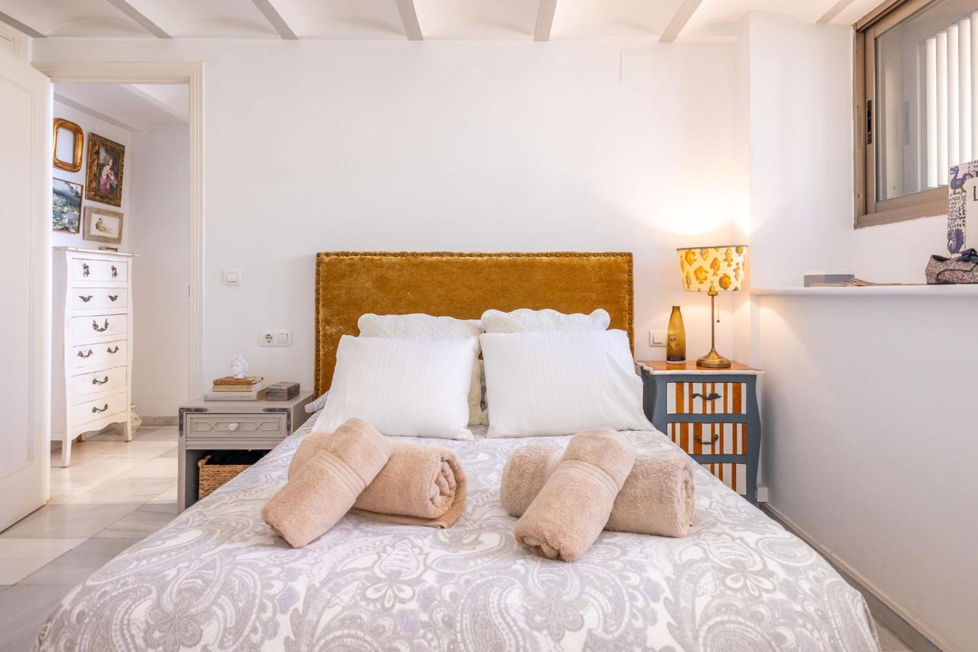 Charming 2 Bedroom Boutique Triplex Apartment With Private Terrace At Seville City Center By Ocityzen Esterno foto