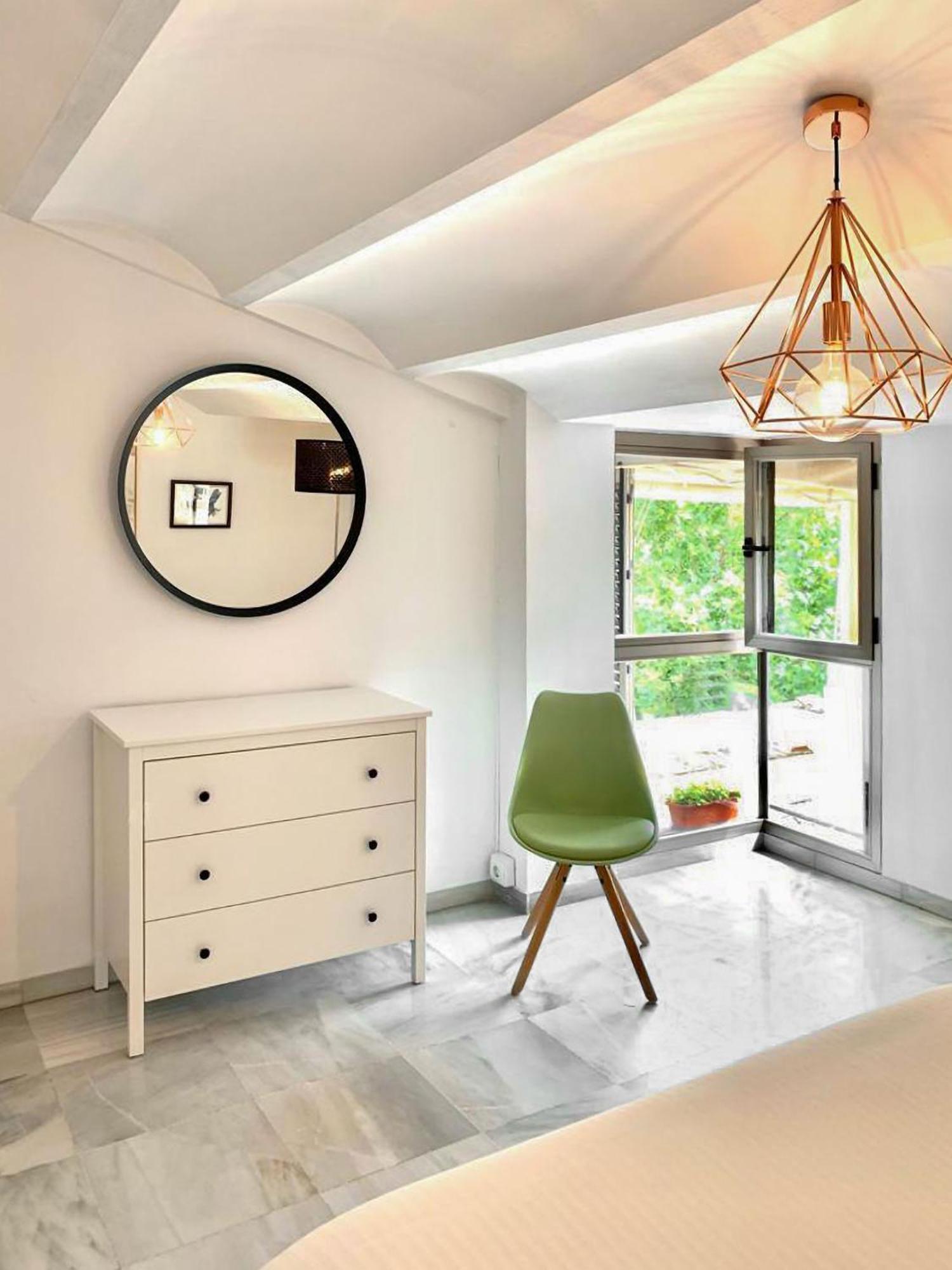 Charming 2 Bedroom Boutique Triplex Apartment With Private Terrace At Seville City Center By Ocityzen Esterno foto